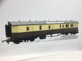 Mainline 54209 OO Gauge GWR Centenary Brake Coach Chocolate/Cream 4575