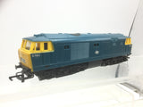 Hornby R758 OO Gauge BR Blue Class 35 Hymek D7063