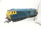 Hornby R758 OO Gauge BR Blue Class 35 Hymek D7063