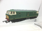 Hornby R758 OO Gauge BR Green Class 35 Hymek D7063 (DUMMY)