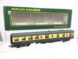 Replica 12104 OO Gauge BR Choc/Cream Mk 1 Restaurant Coach W1732