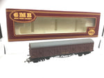 Airfix 54309 OO Gauge BR Siphon H Milk Van Maroon W1429