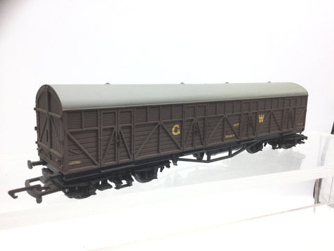 Airfix 54308 OO Gauge GWR Siphon H 1437