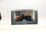 Oxford Diecast 87CP65004 1:87/HO Gauge Chevrolet Stepside Pick Up 1965 Black/Orange