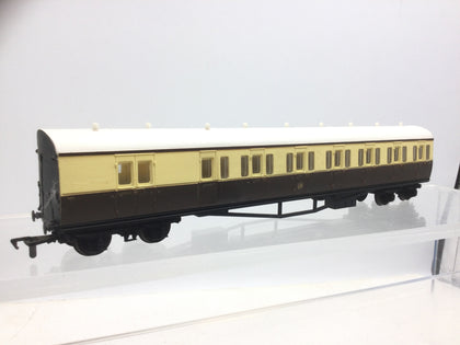 Airfix 54250 OO Gauge GWR Choc/Cream B Set Coach 6896