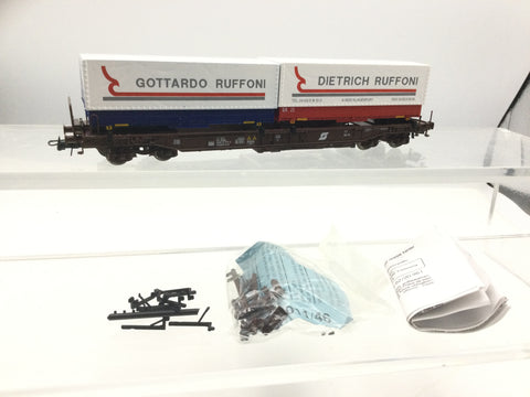 Roco 46379 HO Gauge OBB Flat Wagon with Gottardo Ruffoni Truck Trailer Load