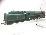Hornby R063 OO Gauge BR Green 70000 Britannia Steam Loco (L2)