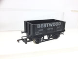 Hornby R096 OO Gauge 5 Plank Wagon Bestwood