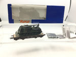 Roco 47744 HO Gauge OBB Flat Wagon with Armoured Recovery Vehicle Load
