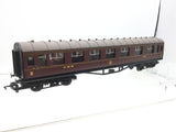 Hornby OO Gauge LMS Maroon Stanier 1st/3rd Coach 3937