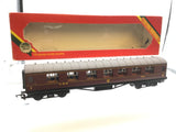 Hornby OO Gauge LMS Maroon Stanier 1st/3rd Coach 3937