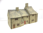 SD Mouldings 225 N Gauge Row of 3 Cottages