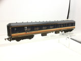 Hornby R4154A OO Gauge BR Mk 2A NSE Brake 1st Coach 17058 Weathered