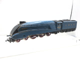Hornby R372 OO Gauge LNER Blue Class A4 4902 Seagull