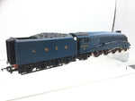 Hornby R372 OO Gauge LNER Blue Class A4 4902 Seagull