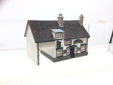 Hornby Lyddle End N8043 N Gauge Boars Head Pub