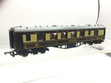 Wrenn W6012 OO Gauge Golden Arrow Pullman Coach Pegasus (White Tables)
