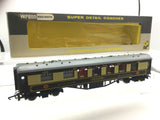 Wrenn W6012 OO Gauge Golden Arrow Pullman Coach Pegasus (White Tables)