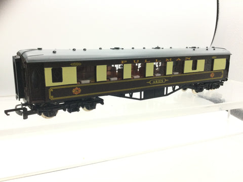 Wrenn W6002 OO Gauge Pullman Coach Aries (White Tables)
