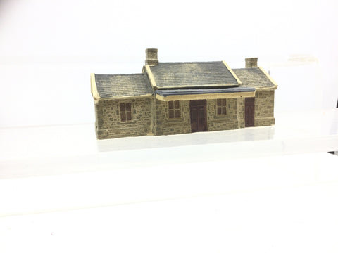 SD Mouldings N Gauge Station Building (Lot 16)