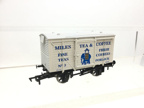Dapol/Burnham OO Gauge Vent Van Miles Tea & Coffee