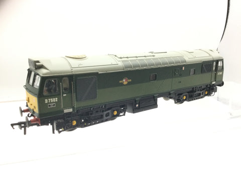 Bachmann 32-406 OO Gauge BR Green Class 25 No D7502