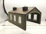 Hornby R519 OO Gauge Double Track Engine Shed