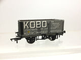 Bachmann 37-078 OO Gauge 7 Plank Wagon Kobo, Manchester
