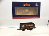 Bachmann 37-113 OO Gauge 7 Plank Wagon Snibston, Coalville