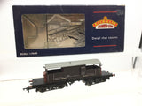 Bachmann 33-830A OO Gauge SR Brown Queen Mary Brake Van 56301
