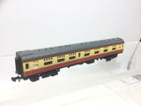 Minitrix 13065 N Gauge BR Red/Cream Mk1 Corr Composite Coach M4330
