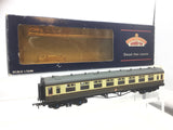 Bachmann 34-125C OO Gauge GWR Collett Composite Coach 7050