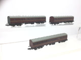 Graham Farish 370-076 N Gauge BR Suburban Coaches x3