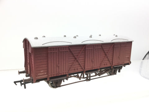 Dapol 4F-014-012 OO Gauge BR Fruit D Van W2036 Weathered