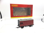 Hornby R6679A OO Gauge BR Horse Box M42178