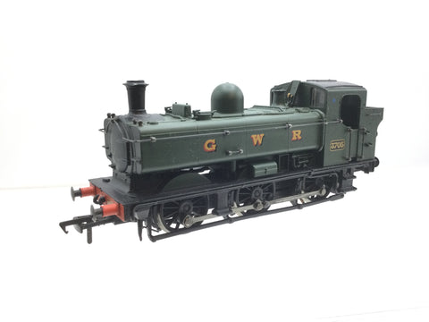 Bachmann 32-010 OO Gauge GWR Green Pannier Tank 3705
