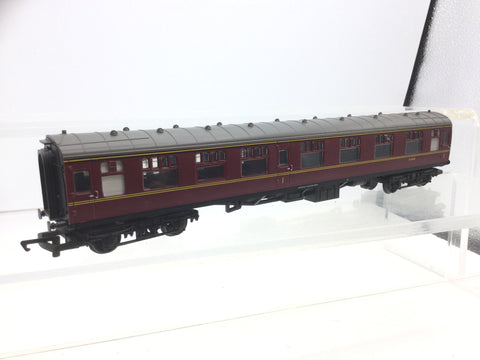 Hornby R4005 OO Gauge BR Mk 1 Composite Coach E15692