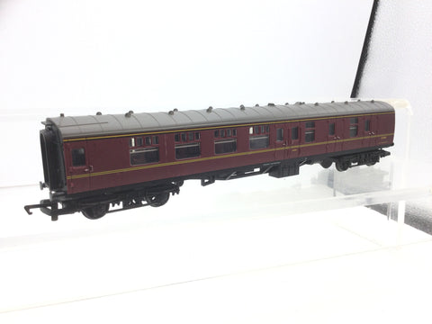 Hornby R4004 OO Gauge BR Mk 1 Brake Coach E34007