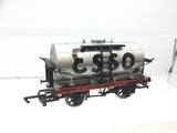Hornby R6319 OO Gauge 14t Tank Wagon Esso 3060
