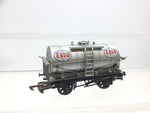 Dapol B134 OO Gauge 12t Tank Wagon Esso 3066
