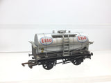 Dapol B134 OO Gauge 12t Tank Wagon Esso 3066
