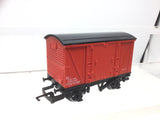 Hornby R045 OO Gauge BR VEA Vanwide DW 107897 Eastleigh Red Livery