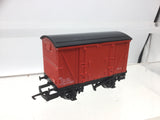 Hornby R045 OO Gauge BR VEA Vanwide DW 107897 Eastleigh Red Livery