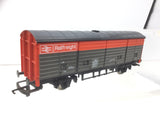 Hornby R247 OO Gauge VDA Van Railfreight Livery 210218