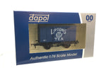 Dapol 4F-011-140 OO Gauge Ventilated Van Liptons Tea No.1