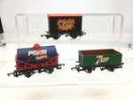 Hornby R1015 OO Gauge Tango/7Up/Pepsi Wagons