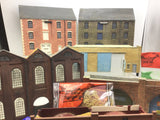 Job Lot of OO Gauge Kit Built Buildings and Accessories (L2)