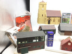 Job Lot of OO Gauge Kit Built Buildings and Accessories (L5)