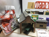 Job Lot of OO Gauge Kit Built Buildings and Accessories (L6)