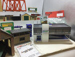 Job Lot of OO Gauge Kit Built Buildings and Accessories (L6)